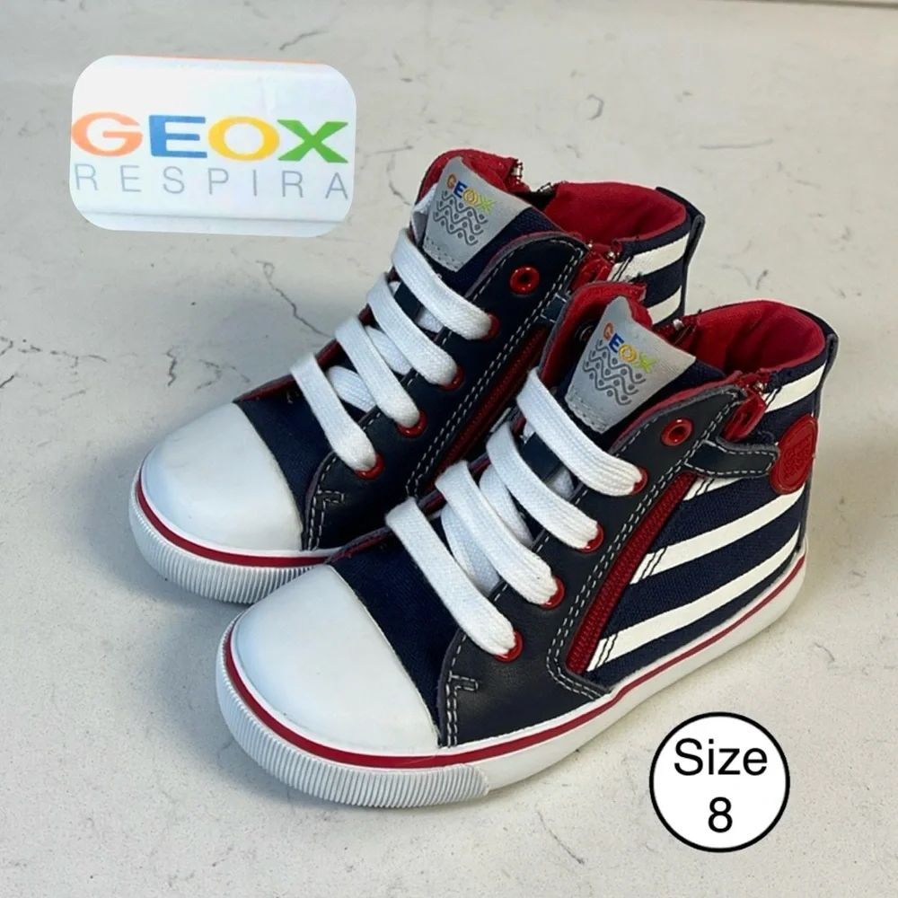 GEOX B. Kiwi B. Canvas & Nappa Toddler Size 8 Navy, Red & White “Like New”